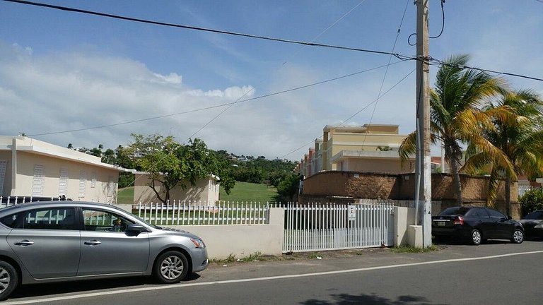 Seven Seas Beachfront Studio for Two
