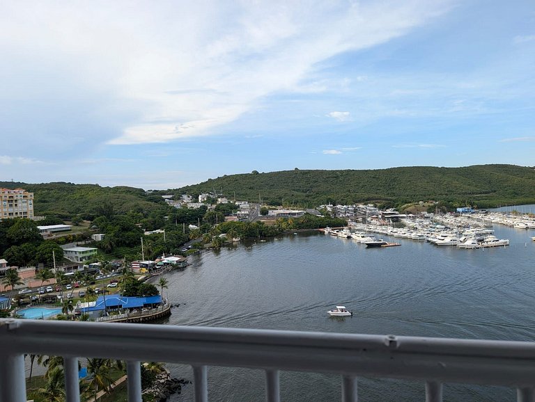 Marina Views & Island Adventures: Condo with Pool