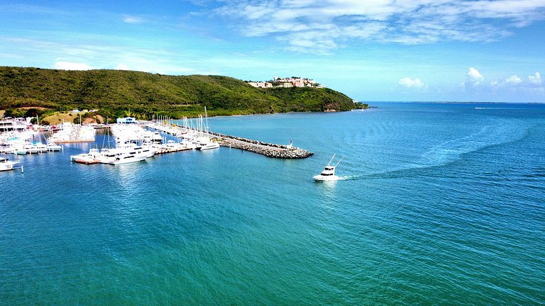 Condo Dos Marinas con vista en Fajardo