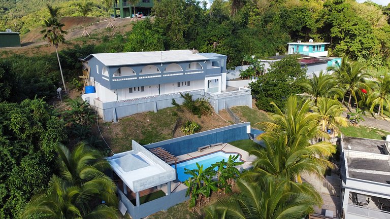 Villa Mango Manzano | Estudio en Fajardo con Piscina