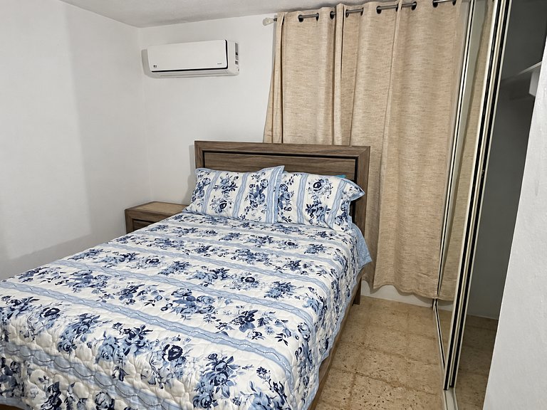 Basecamp en Ceiba Dos Habitaciones con Balcon